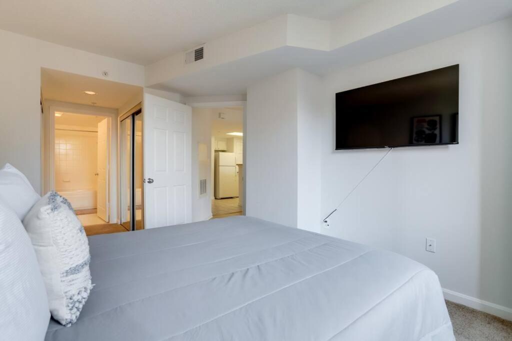 Fantastic 1 Bedroom Condo At Ballston With Gym Arlington Exteriér fotografie