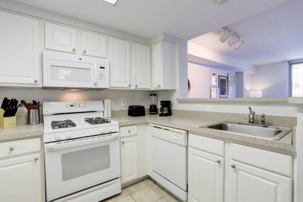 Fantastic 1 Bedroom Condo At Ballston With Gym Arlington Exteriér fotografie